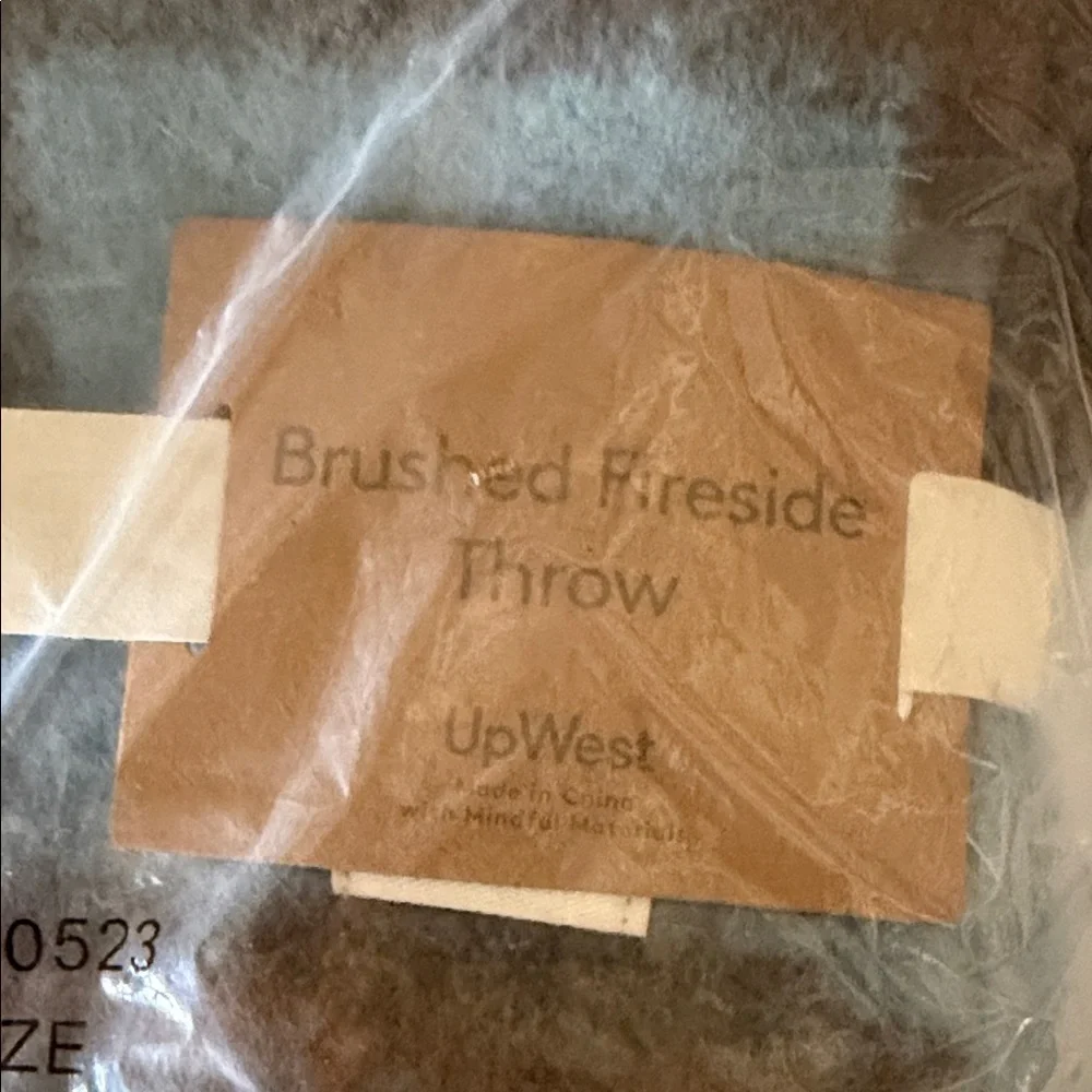 Nordstrom Brushed Fireside Throw Super Cozy Brown Blue Plush Fringed Blanket::